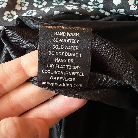 3 for $30! BeBop floral patterned sleeveless dress - Picture 6 of 13